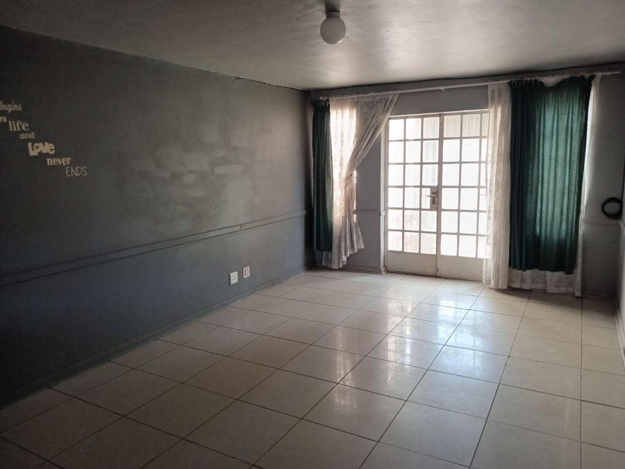 2 Bedroom Property for Sale in Ehrlich Park Free State